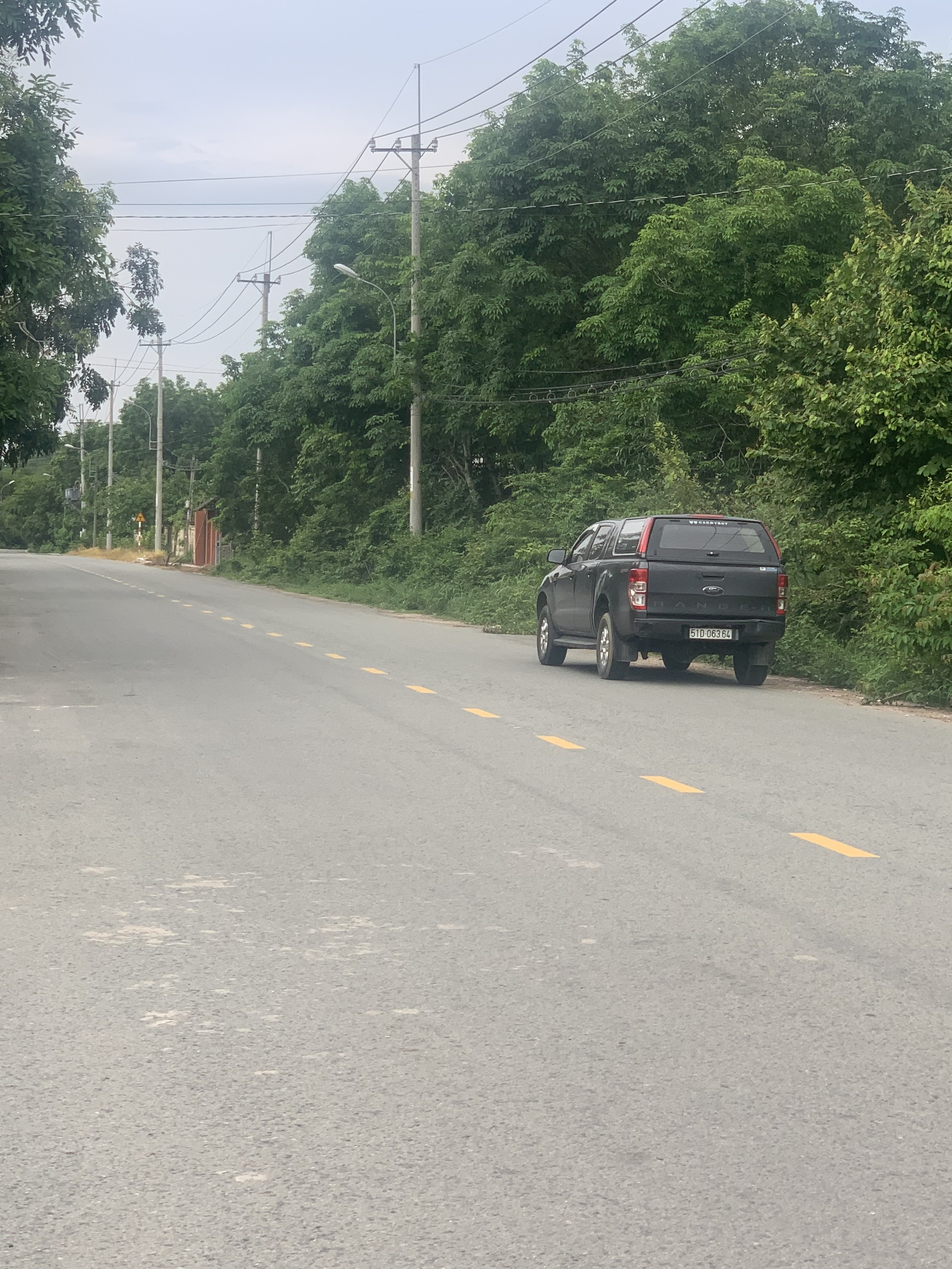 Bán lô đất mt đường Võ Thị Bàng rộng, 900m2, có 300m thổ cư, xã An Nhơn Tây