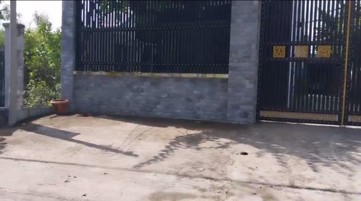 Bán đất Củ Chi, lô đất MT đường nhựa 575, dt 187,4m2, 150m thổ cư, xã Nhuận Đức..