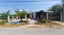 Bán nhà và đất mặt tiền đường nhựa 570, dt 367m2, có 300m thổ cư, xã Nhuận Đức.