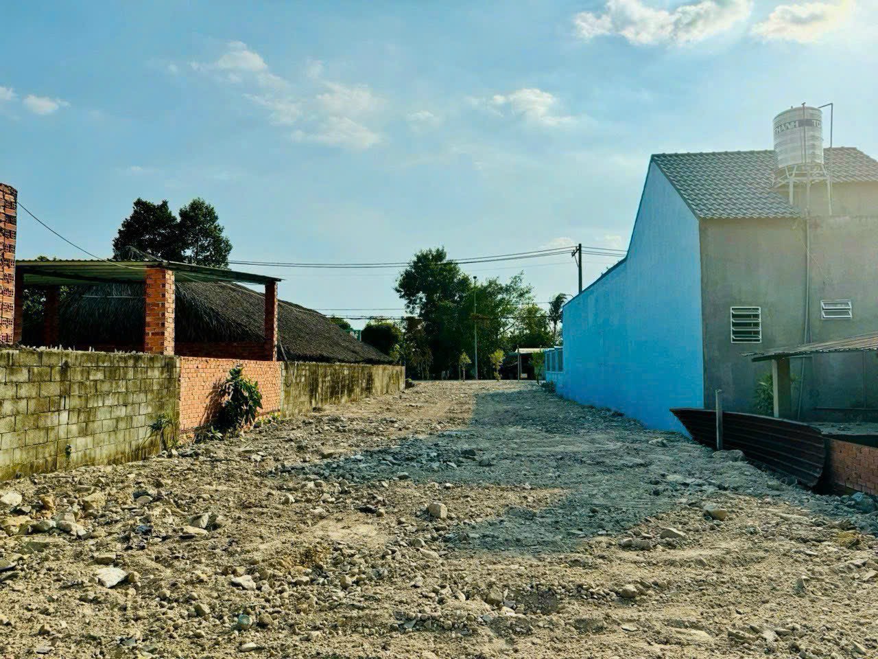 Bán lô đất mặt tiền đường chính Phạm Văn Cội, dt 519m2, QH KDC, xã Nhuận Đức.