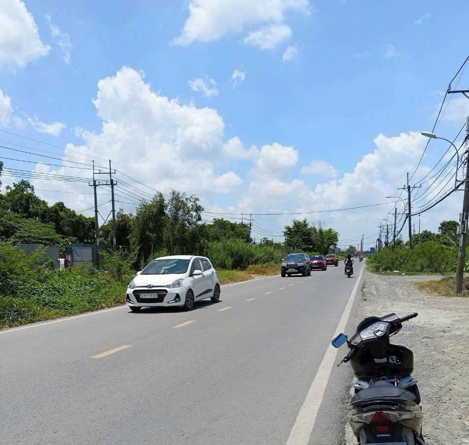 Bán lô đất mt đường Tỉnh Lộ 15 giáp Hóc Môn, dt 1.779m, Khu dân cư, xã Phú Hòa Đông.