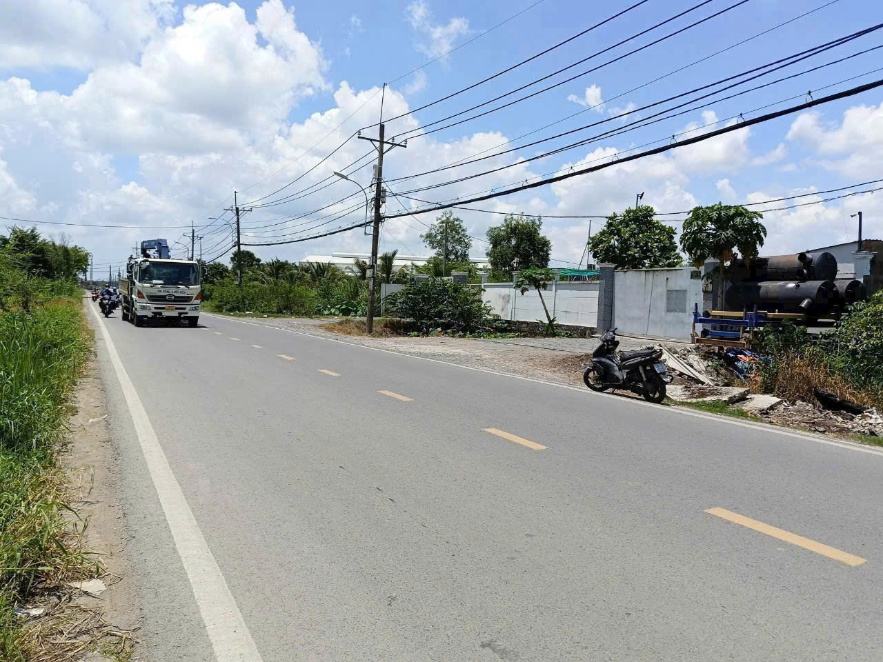 Bán lô đất mt đường Tỉnh Lộ 15 giáp Hóc Môn, dt 1.779m, Khu dân cư, xã Phú Hòa Đông.