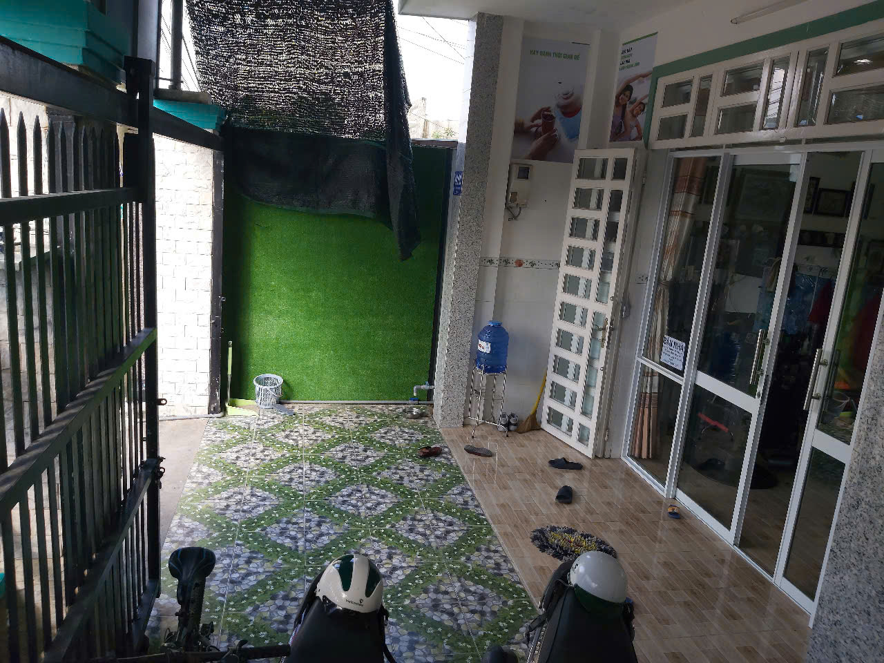 Bán nhà cấp 4 có gác, mặt tiền đường số 82, xã Phú Hòa Đông