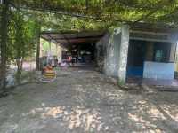 Ngộp hạ giá! Bán lô đất tặng căn nhà mt đường số 518 trải đá xe tải, dt 2.703m, có 300m thổ cư, xã Nhuận Đức.