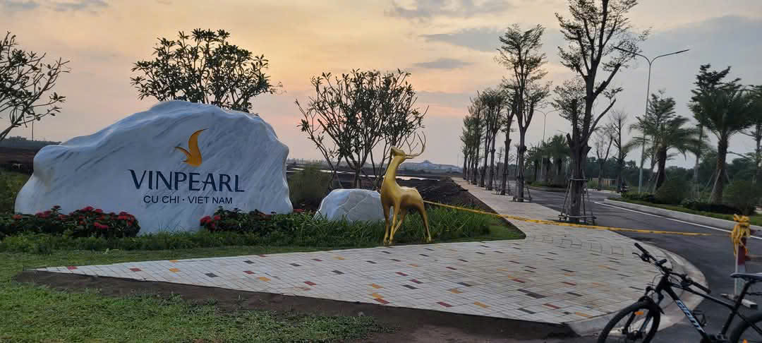 Bán lô đất đường xe tải, diện tích 1.771m2, có 300m thổ cư, xã Củ Chi.