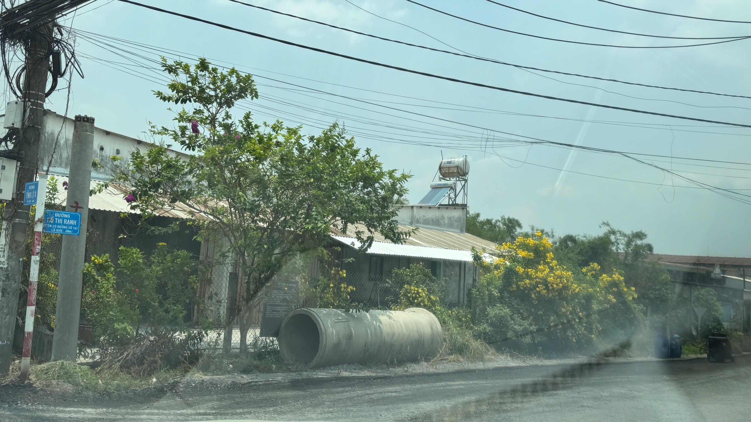 Bán lô đất đường Rạch Rỗng Chùa, dt 599m2 (QH đất vườn), xã Phú Hòa Đông.