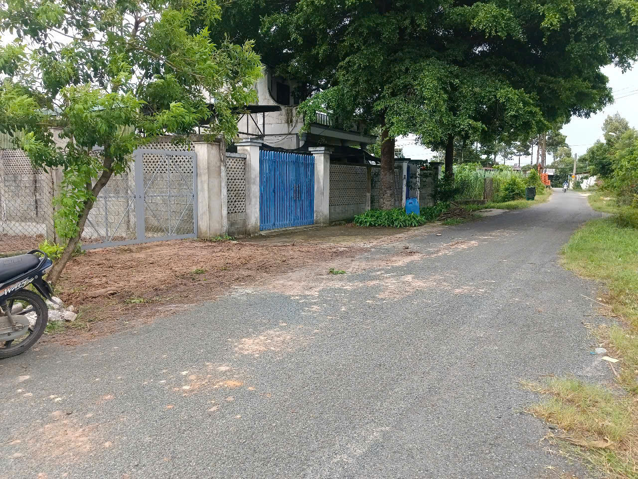 Bán lô đất MT đường Phạm Thị Xẩm, diện tích 170m, 130m thổ, xã Thái Mỹ.