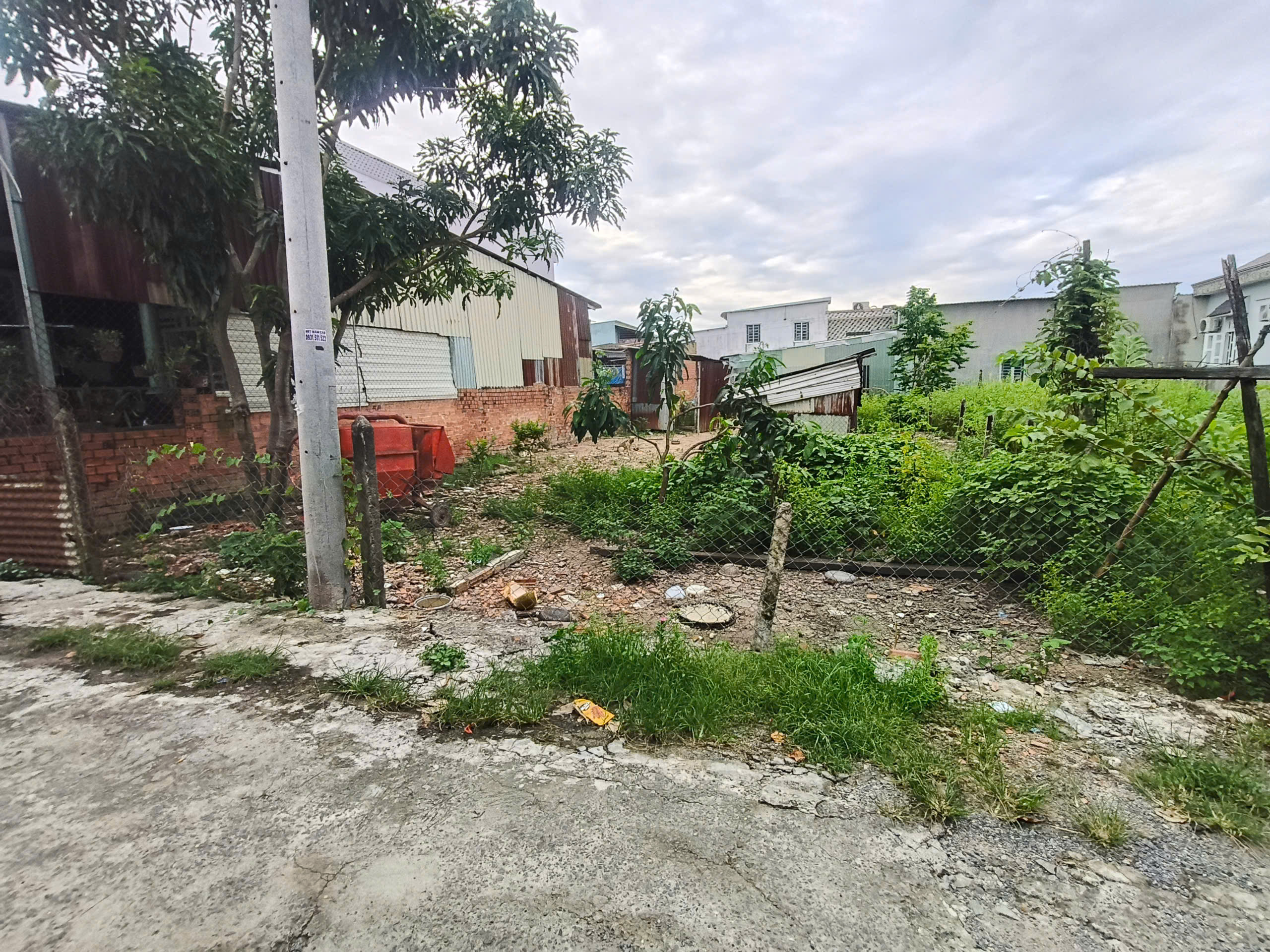 Bán lô đất 2 sẹc ngắn Sông Lưu, tổng 131m2, QH Khu dân cư, Xã Bình Mỹ (mới)