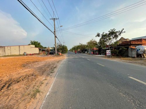 Bán lô đất mặt tiền đường Tỉnh Lộ 2, dt 151m2, có 92,6m thổ cư, xã Thái Mỹ (mới).