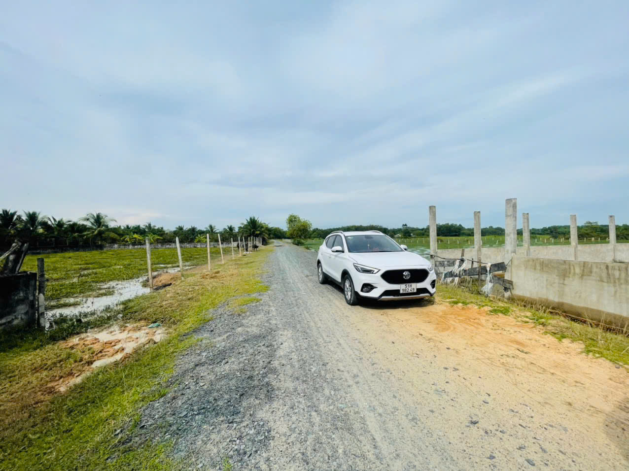 Bán lô đất đường ôtô, 1 sẹc đường Cây Gõ, 12,080 m2, mặt tiền 105m, xã An Nhơn Tây (mới)