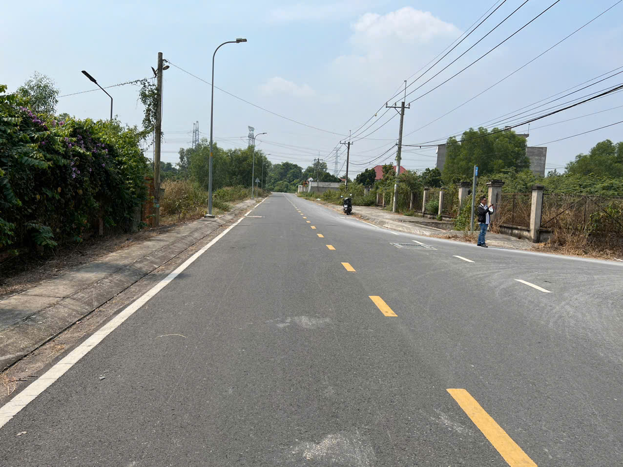 Bán đất Củ Chi, lô đất góc 2 MT đường Nguyễn Thị Lèn, diện tích 371,5m2 quy hoạch khu dân cư, xã Bình Mỹ.