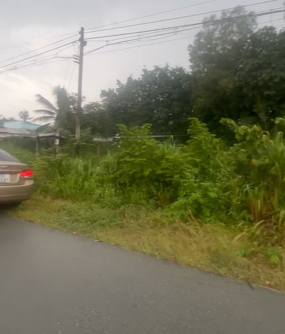 Đất Củ Chi! Bán lô đất mt đường nhựa Nguyễn Thị Chiếu, dt 576,5m, có 188m thổ, xã An Phú (cũ).