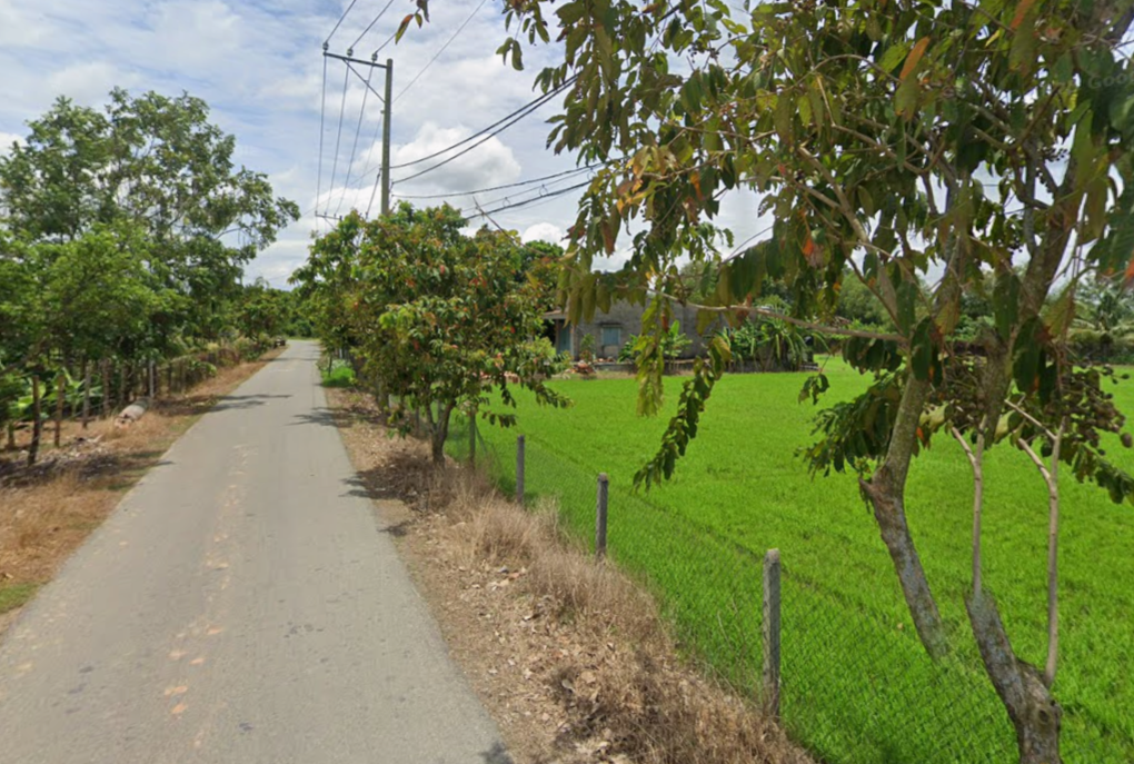 Bán lô đất mặt tiền đường Trung Hưng, diện tích 1.168m2, có 137m2 thổ cư, xã Thái Mỹ (mới).