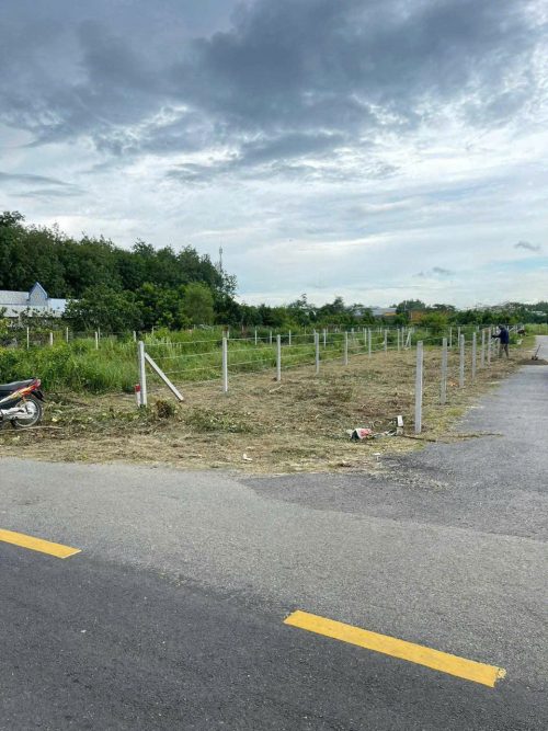 Bán lô đất 2 MT đường Bà Thiên, diện tích 174m, full thổ, xã Nhuận Đức.