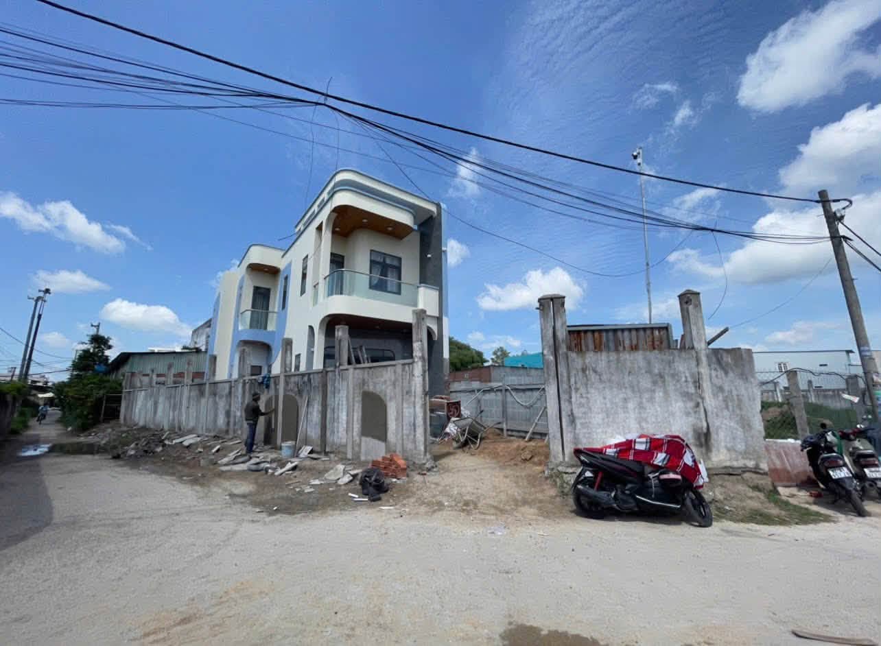 Bán đất Tân Thới Nhì 26-5, ngang 5m x dài 26m tổng 130m2 full thổ, xã Xuân Thới Sơn.