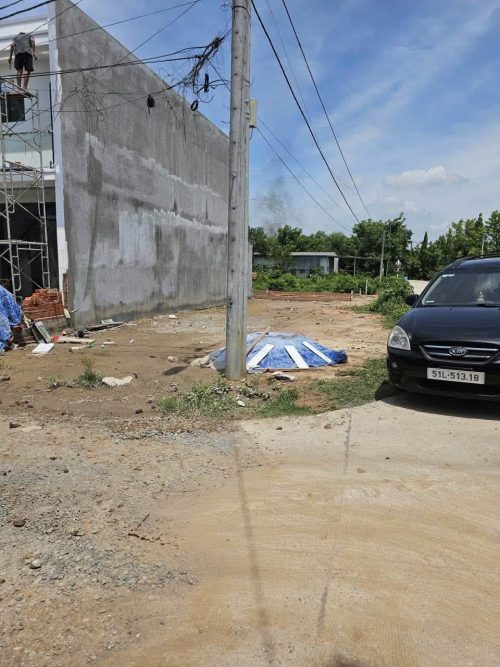 Bán lô đất 2 mặt tiền 1 sẹc Nguyễn Văn Khạ, diện tích 112m2, full thổ, xã Tân An Hội.